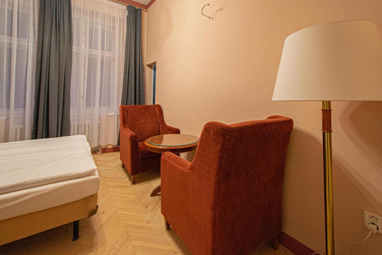 4 Bedrooms 130M2 Apartment At The Main City Square Πράγα Εξωτερικό φωτογραφία